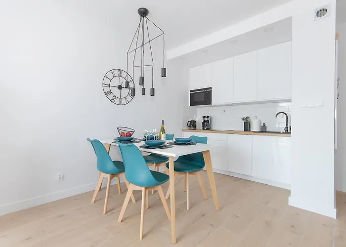 アパート Nord ダルウフコ