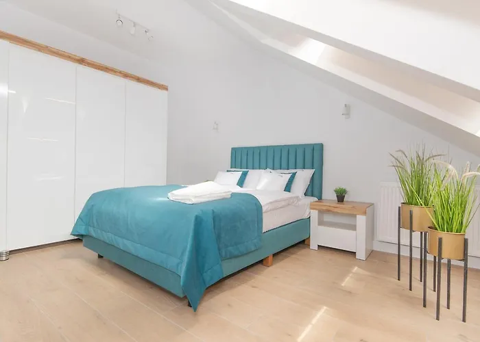 アパート Nord ダルウフコ